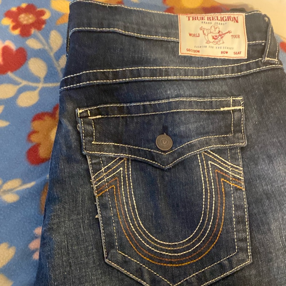 Men’s True Religion jean shorts